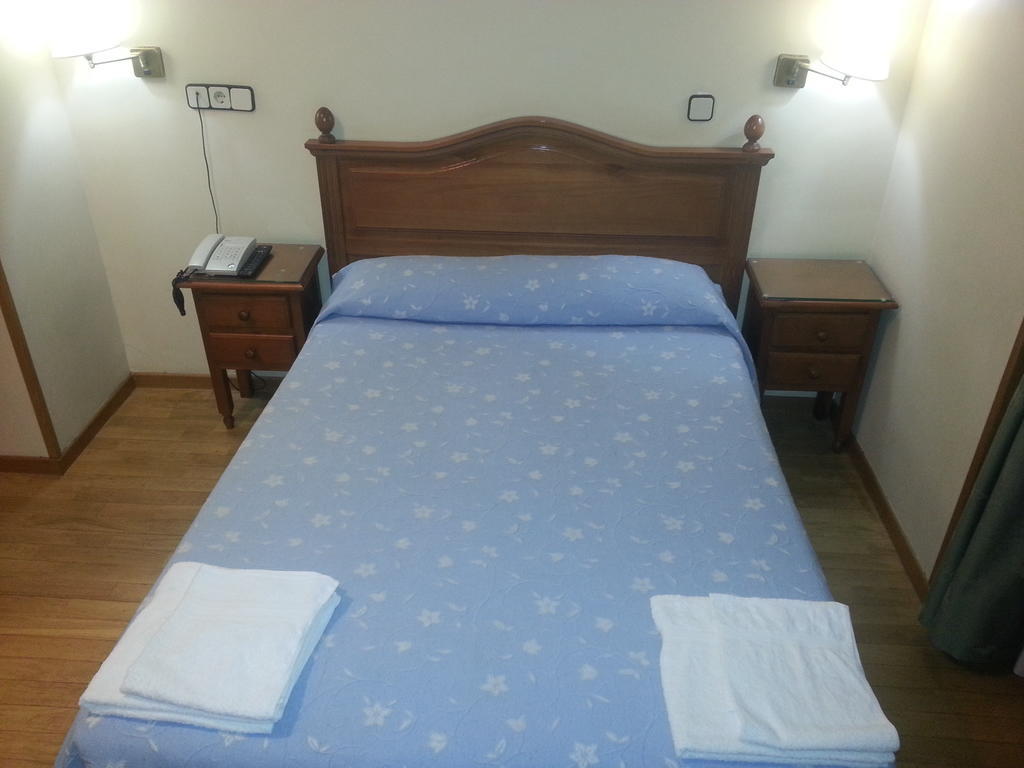 Hostal Guerra Madri Quarto foto